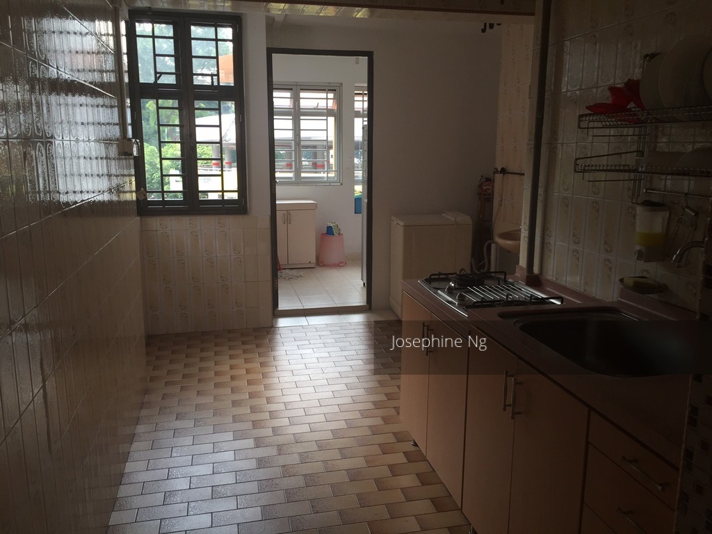 Blk 32 New Market Road (Central Area), HDB 3 Rooms #126226092